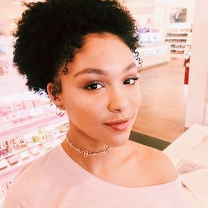 Meet your Posher, Asia